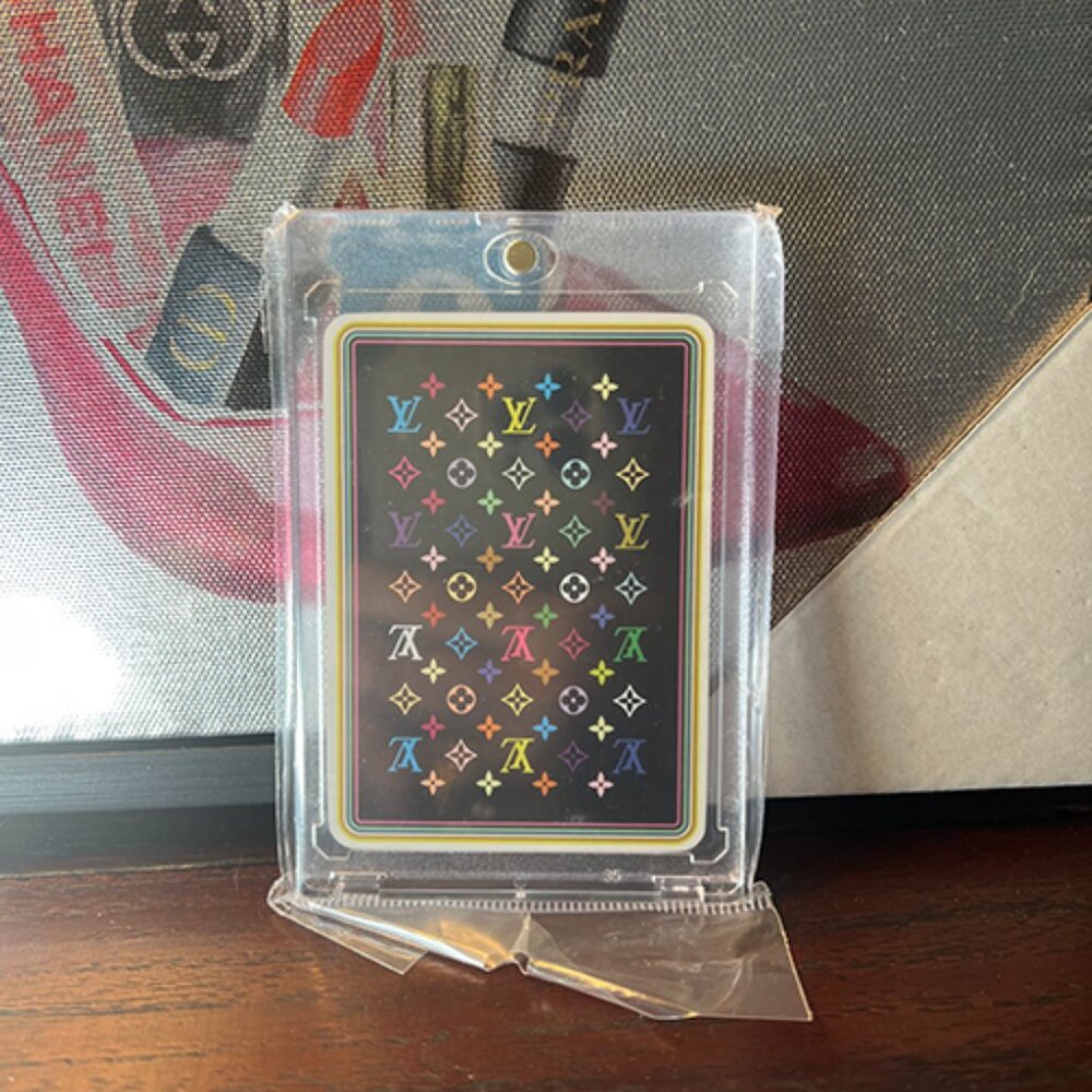 Queen of Diamonds Playing Card – New in Protective Display Case